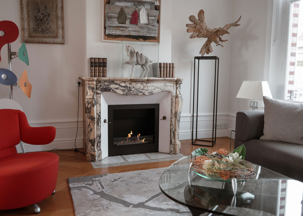 Rénovation d'une cheminée en marbre avec un insert éthanol